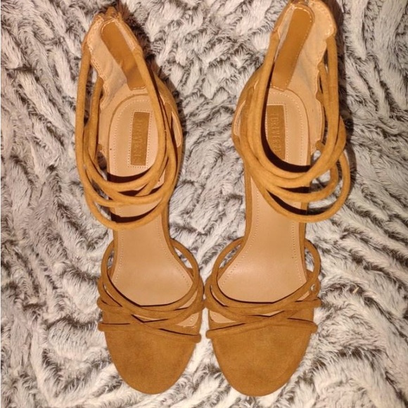 Forever 21 Strap Brown heel - Picture 2 of 4